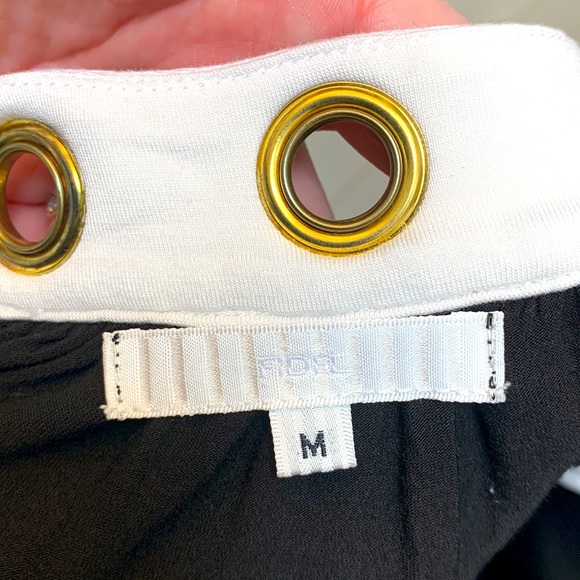 “Fidel” Halter Style Top - Picture 6 of 7